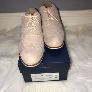Women Cole Haan Gramercy Wing Oxford ll size 9B